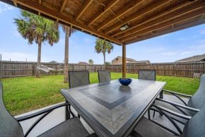 Ultimate Comfort & Relaxation- Palm Family Oasis